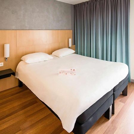 Hotel Ibis Rennes Beaulieu Cesson-Sévigné Exterior foto